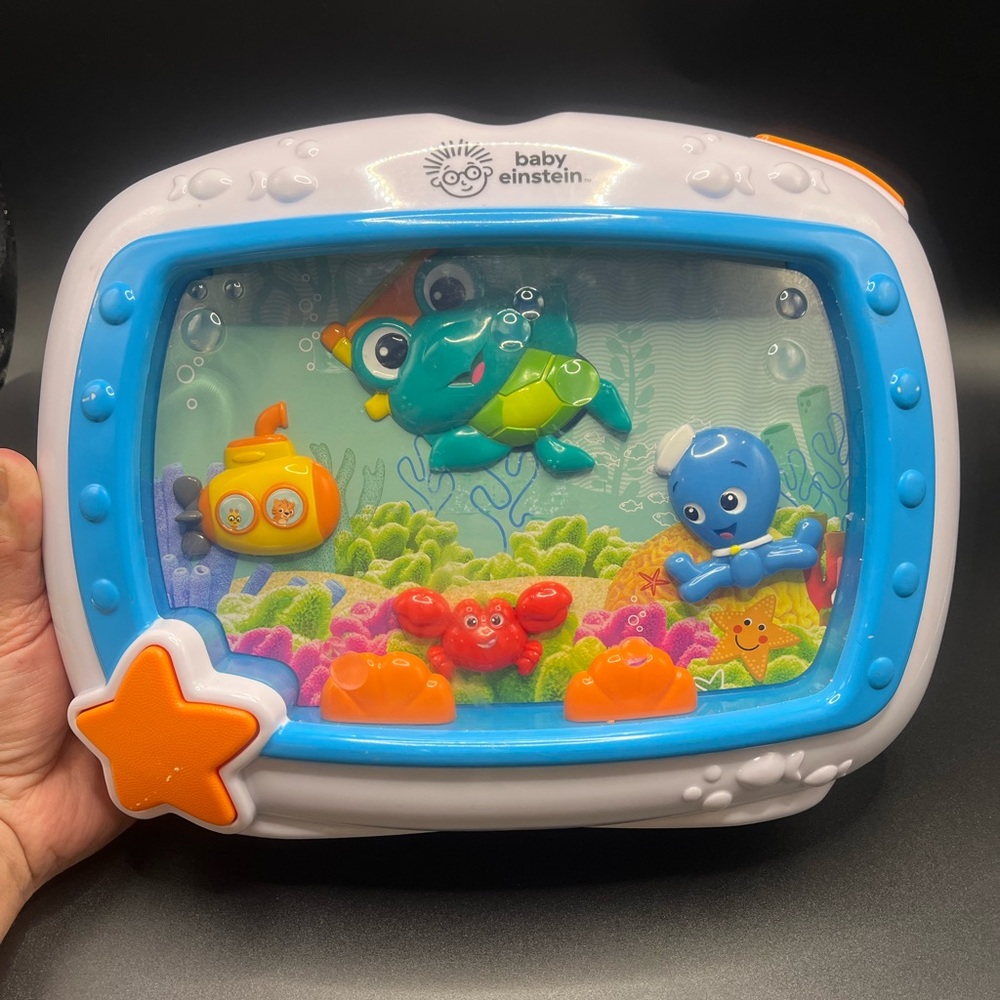 Baby Einstein Sea Dreams Soother Musical Crib Toy & Sound Machine Aquarium - Picture 2 of 15